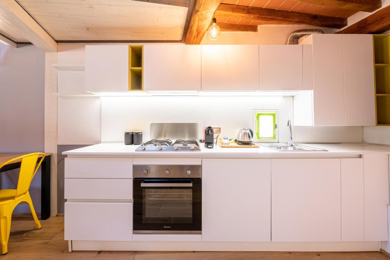 Casa San Paolino Dentro Le MuraElegant Flat Wifi E Selfcheckin Lucca Bagian luar foto
