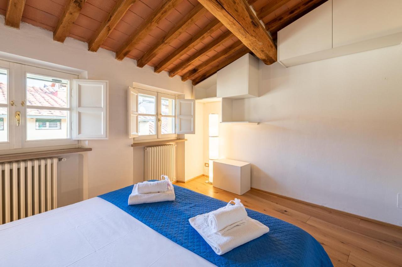 Casa San Paolino Dentro Le MuraElegant Flat Wifi E Selfcheckin Lucca Bagian luar foto