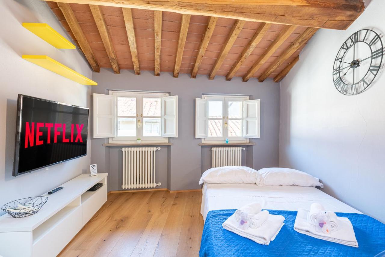 Casa San Paolino Dentro Le MuraElegant Flat Wifi E Selfcheckin Lucca Bagian luar foto
