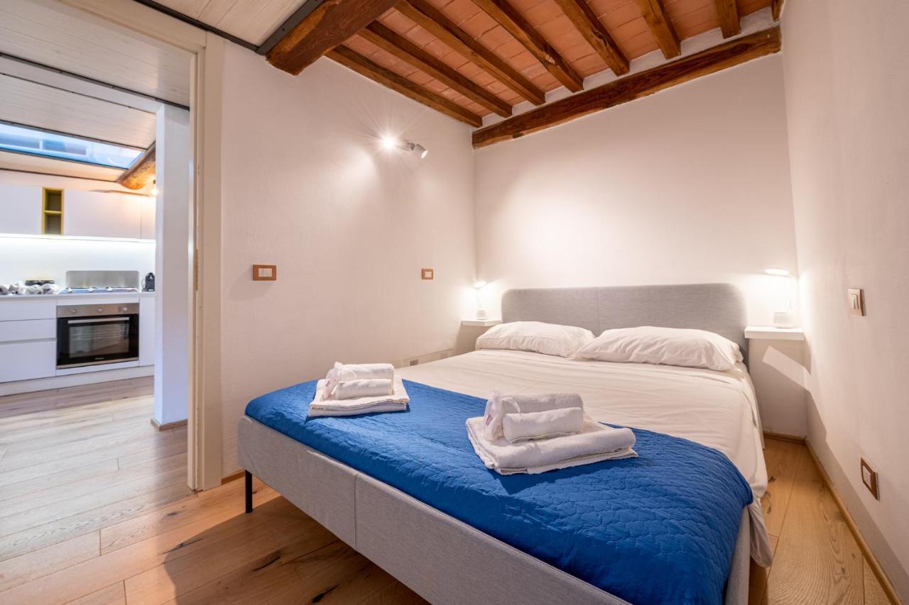 Casa San Paolino Dentro Le MuraElegant Flat Wifi E Selfcheckin Lucca Bagian luar foto